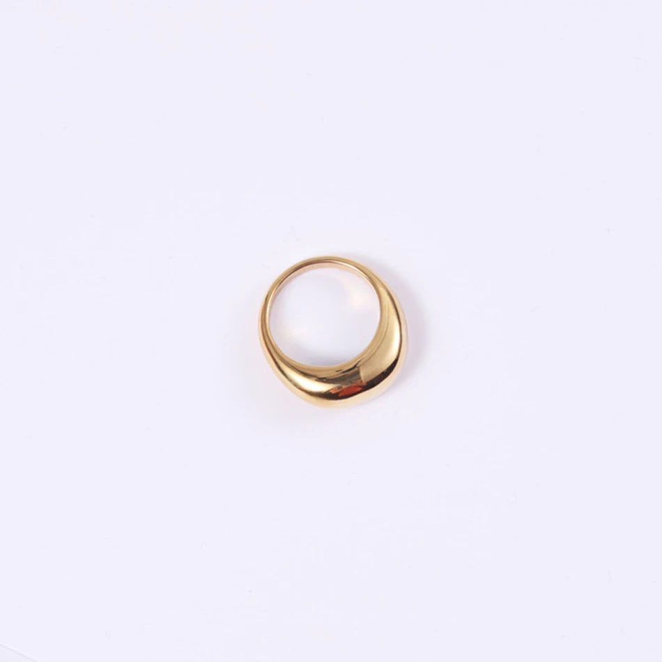 Geometric Arc Ring in Stainless Steel – Minimalist Elegance