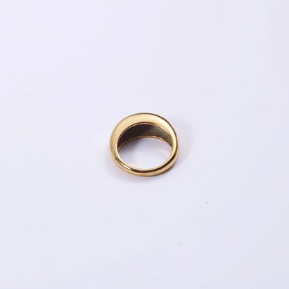 Geometric Arc Ring in Stainless Steel – Minimalist Elegance