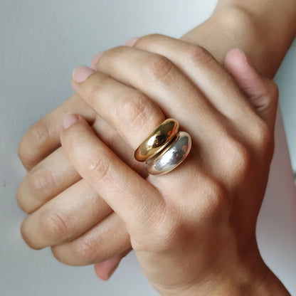 Geometric Arc Ring in Stainless Steel – Minimalist Elegance