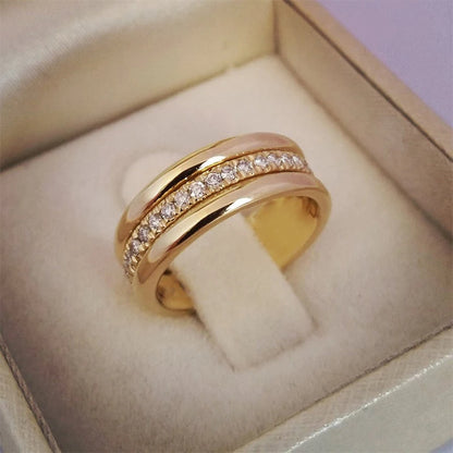 Wedding Ring with Zirconia – Exclusive Feminine Elegance