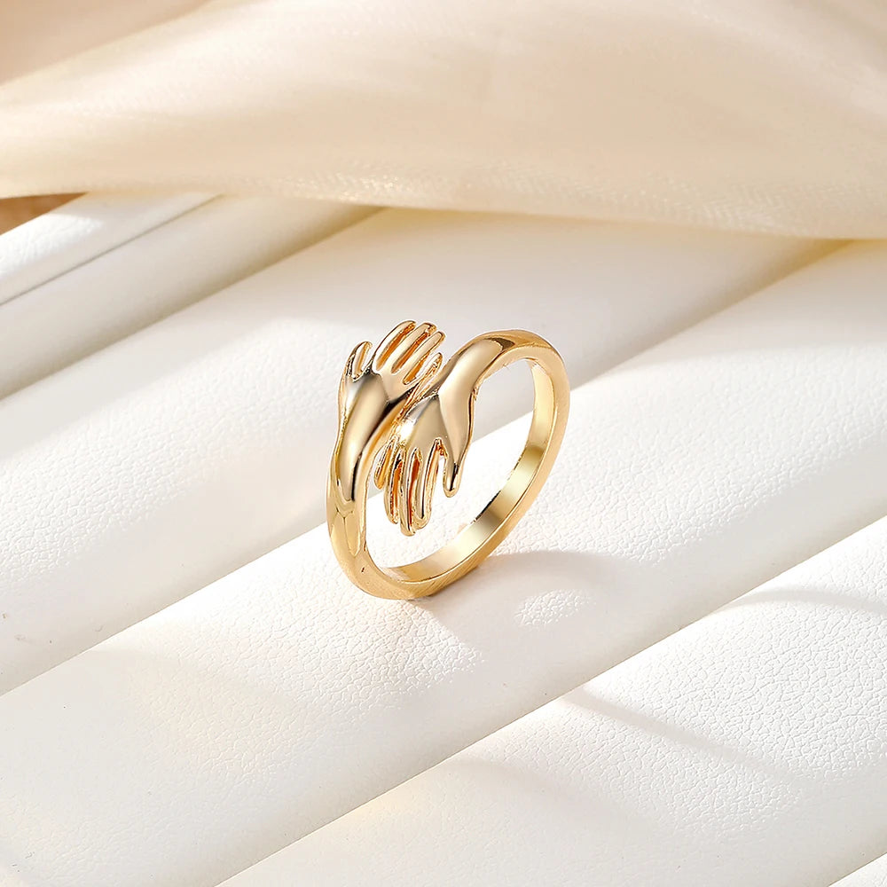 Hug Ring