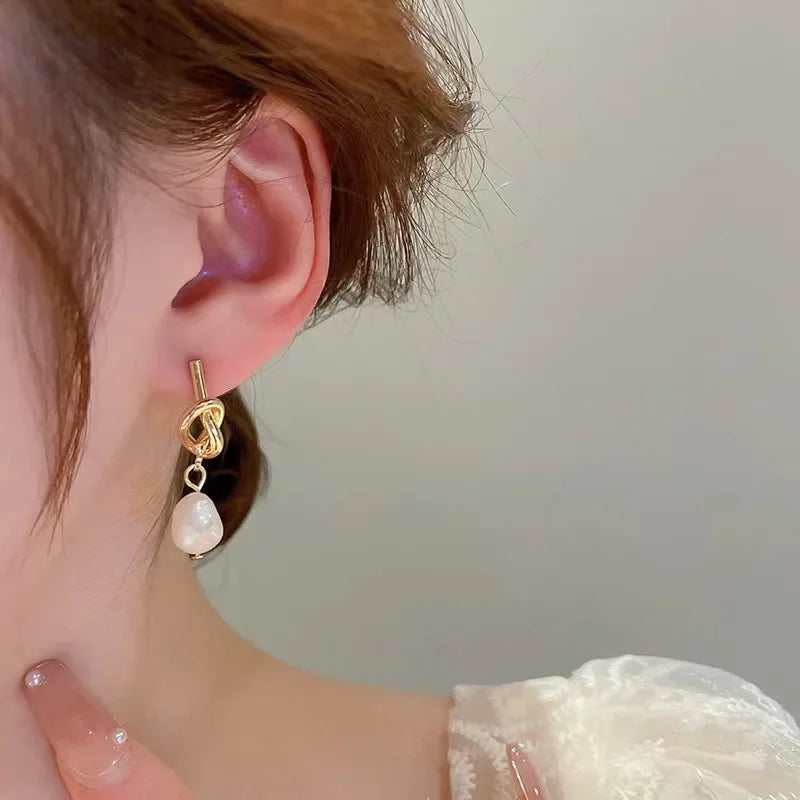 Pearl Earrings French Style ELEGANT