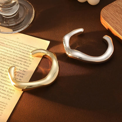 Irregular Trendy Bracelet for Women