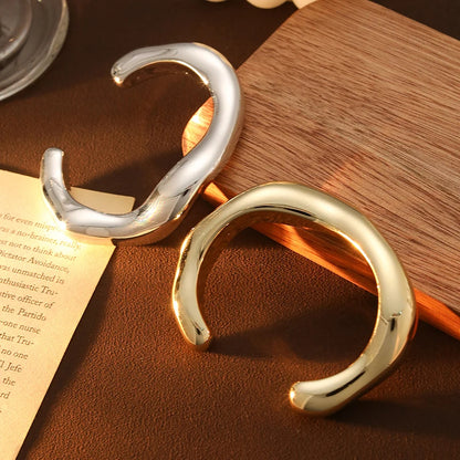 Irregular Trendy Bracelet for Women