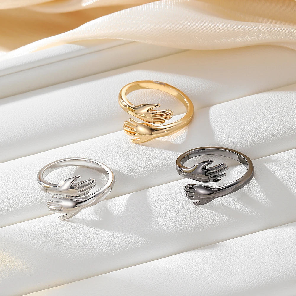 Hug Ring